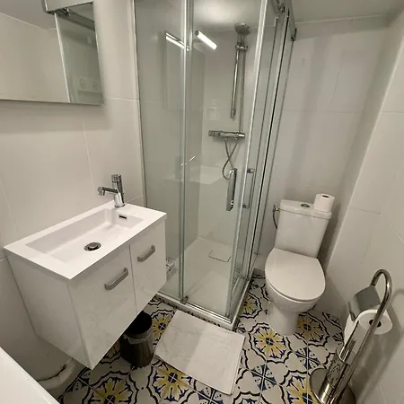 Carre D'or: Very Calm Cozy 2br, With Wi-fi 公寓 尼斯